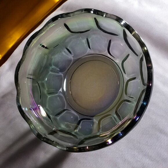 Carnival Glass Fruit Dessert Bowl Yorktown Green (Avocado) by Federal Glass - Picture 9 of 10